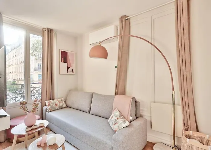 Cozy Center For 3 Апартаменты Париж